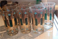 Set 7 Vintage Drinking Glasses