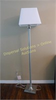 Four Settings Metal Floor Lamp