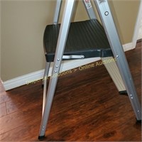 Gorilla 2-Step Ladder