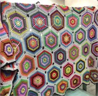 HANDMADE AFGHAN, APPROXIMATELY 116in x 60in