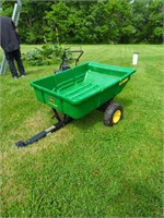 John Deere 7p pull behind lawn cart