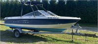 Bayliner Discovery 195 Boat & Trailer