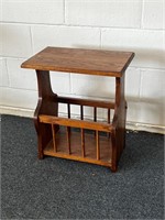 Magazine rack / Small side table w book area