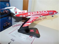 NIB Nebraska Cornhuskers die cast Boeing 727-100