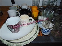 Group of misc glassware, coffee mugs & other