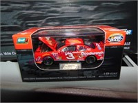 2 die cast 1:24 Dale Earnhardt stock cars & other