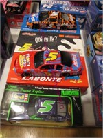 4 diecast 1:24 stock cars Terry Labonte SEE PICS