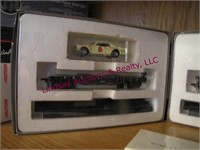 2 Revell 3pc diecast trainsets HO scale, --