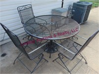 Metal patio table w/ 4 chairs, umbrella & stand