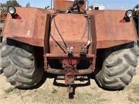 INTERNATIONAL 4366 Articulating Tractor, MFWD