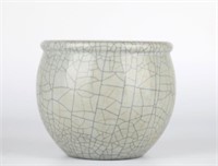 Chinese Celadon Glazed Crackle Vase