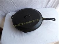 14" Cast Iron Skillet Campfire Marked Crater Lake