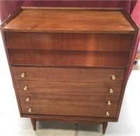 Beautiful Mid Century Modern Chest Of Drawers
