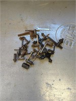 Collection of drill chuck key's