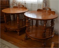 2 pcs Vintage Maple Round 2 Tier End Tables