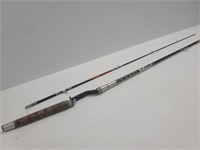 Zebco Model 8900-7' Med Fishing Pole