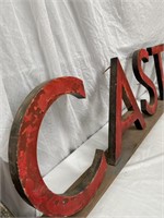 Castrol metal letters aprox 40 x 30 cm individual