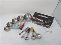 2 NEW KITCHENWARE MEASURING CUPS & SPOONS SETS
