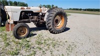 David Brown 990 Tractor