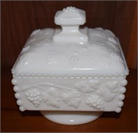 (K) West Morland Milk Glass Grape Covered Candy