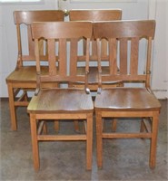 (BS) Lot of 4 Heavy Oak Chair
