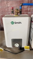 AO SMITH hot water unit 110v