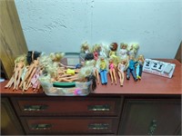 Barbies/Barbie Type Dolls-Played With