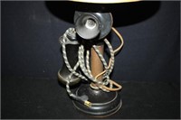 Vintage Phone Lamp; Has handset