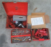 Group that includes Milwaukee cordless screw