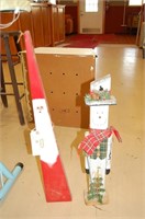 Pair of wooden Christmas Holiday Decor Statues