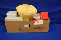 Tupperwear & Storage Containers