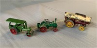 (3) Dinky cars, voitures, 2", 3"