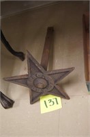 Vintage Iron Building Support Piece