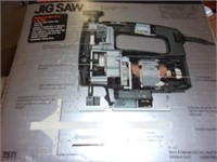 BLACK AND DECKER JIG SAW, NEW BOXED