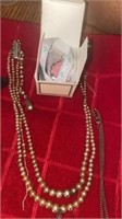 NECKLACES- GOLF MEDALLION - PEARL LIKE