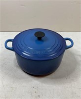 Le Creuset Blue Cast Iron Enamle Pot 3.5 Qt