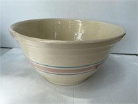 Vintage USA Large Mixing Bowl