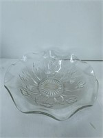 Vintage Iris Herringbone Clear Large Dish