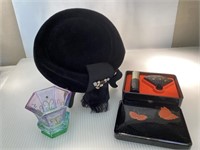 Black Velvet Hat with Black Laquer Perfume Set