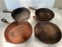 Cast Iron Skillets (4)
Needs cleaning  &