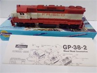 ATHEARN GP38-2 FRISCO ENGINE