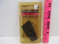 HAND GUN GRIP B HP 9MM