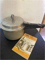 Mirro matic Pressure Pot with cookbook