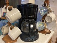 Mr Coffee Pot With cups & Pottery Cups