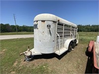 WW Bumper Pull Cattle Trailer w/1-Divider Gate 16f