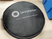Promaster 5 in 1 and Photo Reflector Disc