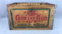 Nice Goetz Country Club Beer Crate
St. Joseph,