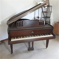 SCHUBERT BABY GRAND PIANO