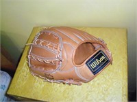 Wilson A2646 Willie Davis Baseball Glove Like New