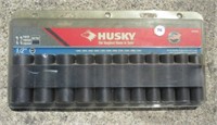 Husky (11) Piece 1/2" Metric Sockets.